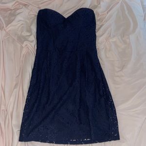 Cute navy mini dress!